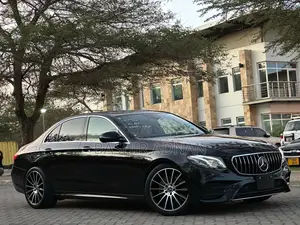 Mercedes-Benz E250 2016 Black