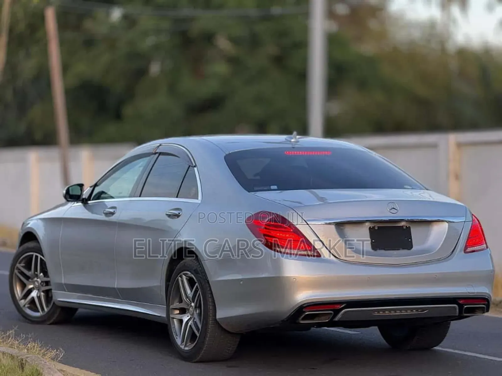 Mercedes-Benz C400 2017 Silver