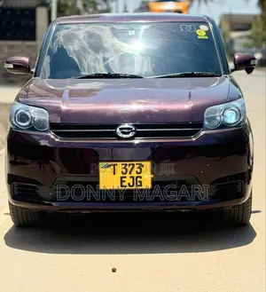 Toyota Corolla Rumion 2011 Maroon