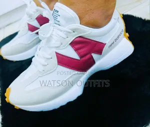 Women's Sneakers or Ladies Shoes Very Amazing and Classic