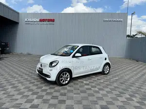 Smart ForFour 2016 White