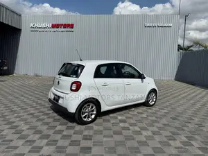 Smart ForFour 2016 White