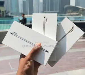 New Apple iPhone Air 256 GB