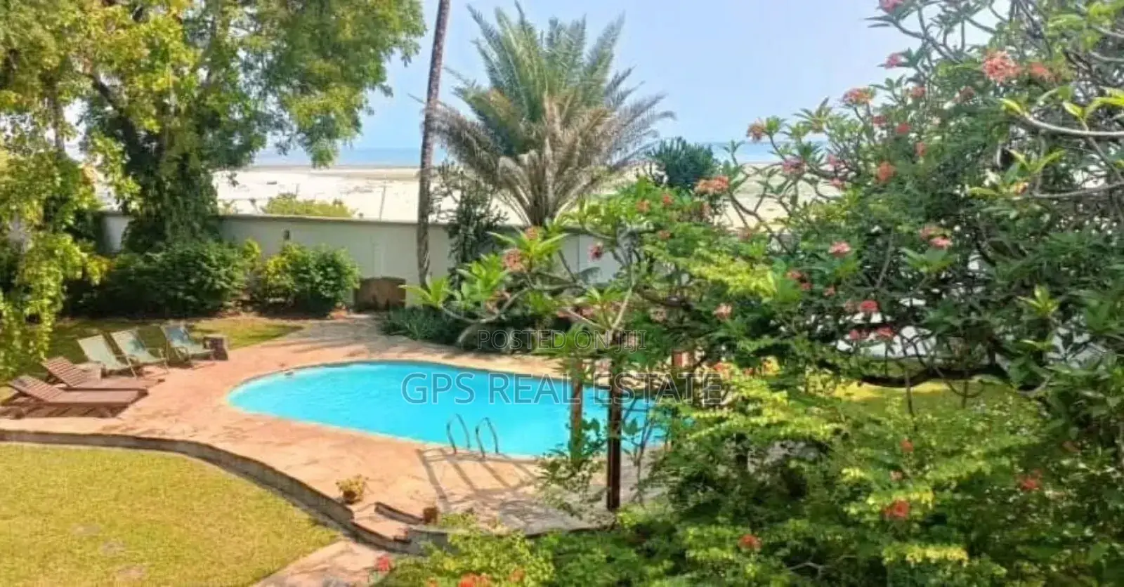 4bdrm Maisonette in Masaki Beach, Kinondoni for sale