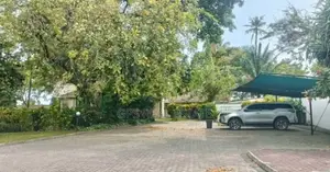 4bdrm Maisonette in Masaki Beach, Kinondoni for sale