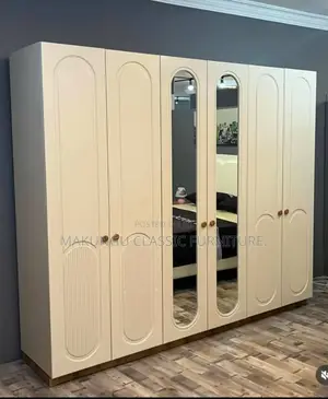 6 Doors Wardrobe Na Sehemu Mbili Za Vioo