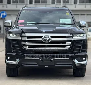 Toyota Land Cruiser 2023 Black