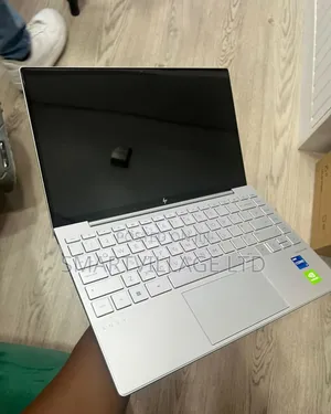 Laptop HP Envy X360 8GB Intel Core I7 SSD 512GB