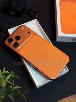 New Apple iPhone 17 Pro Max 256 GB Orange