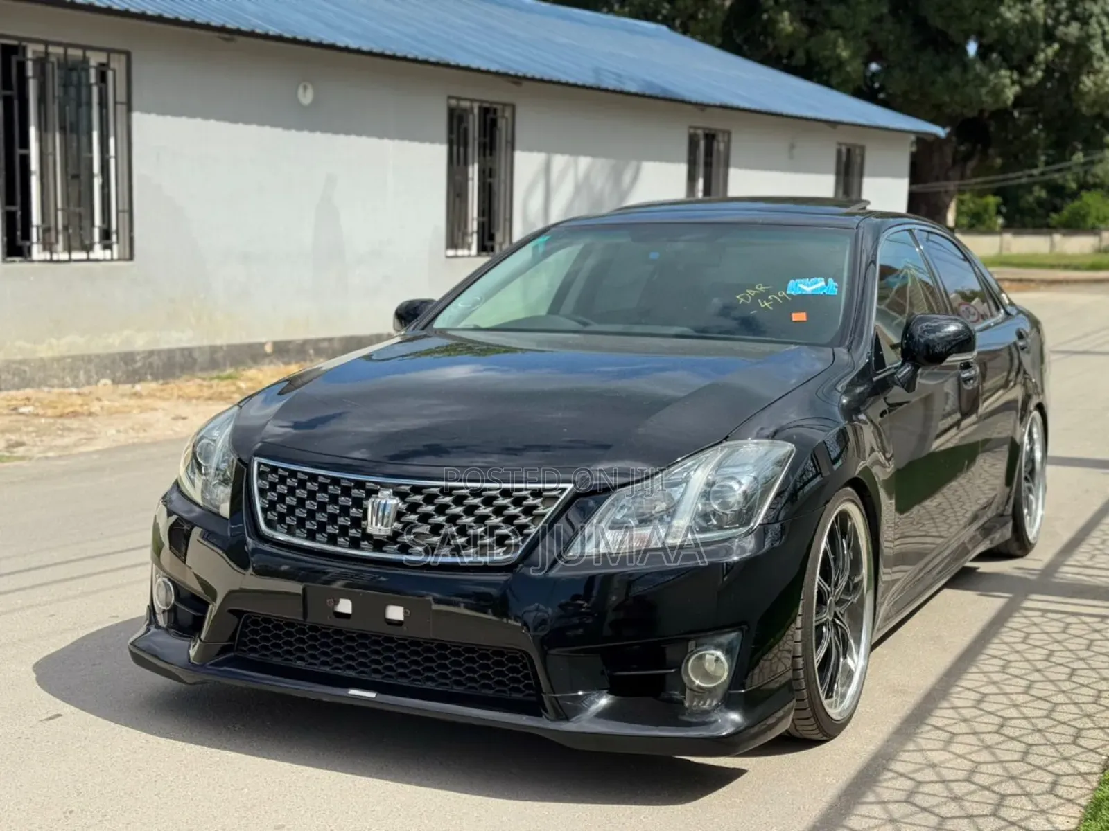Toyota Crown 2010 Black