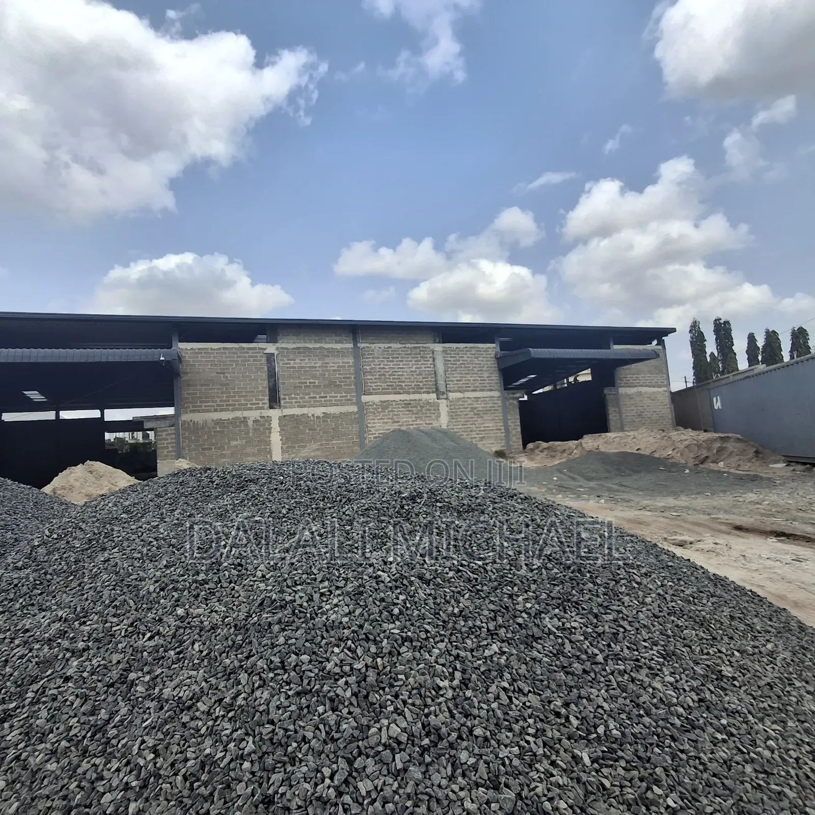 Warehouse for Rent at Tabata