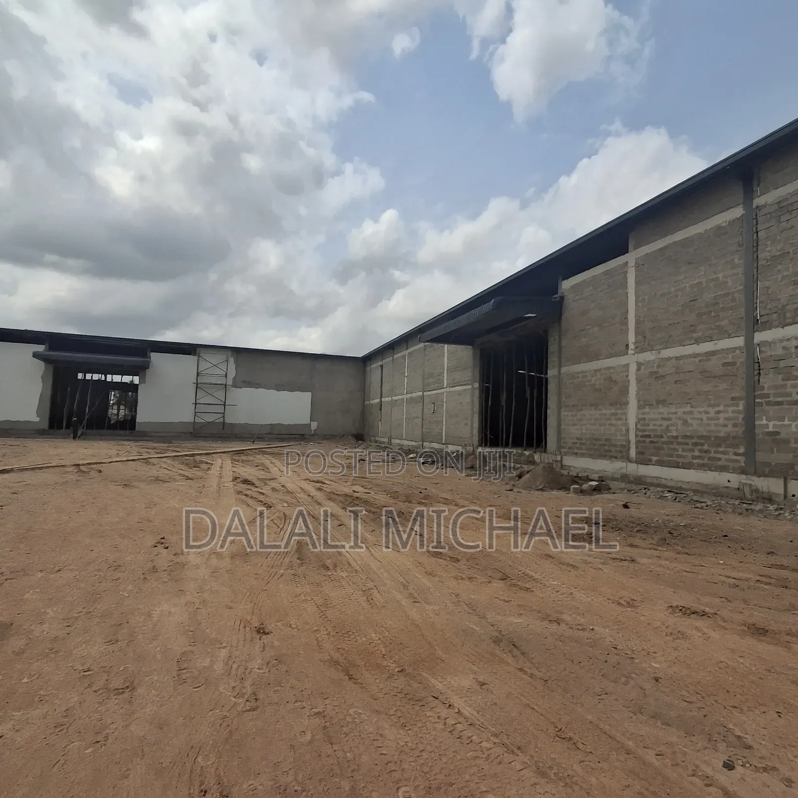 Warehouse for Rent at Tabata