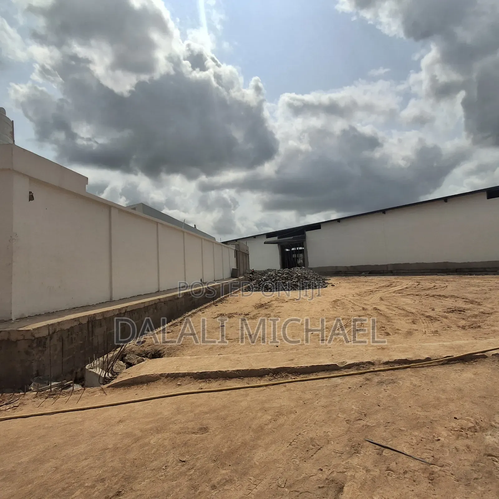 Warehouse for Rent at Tabata