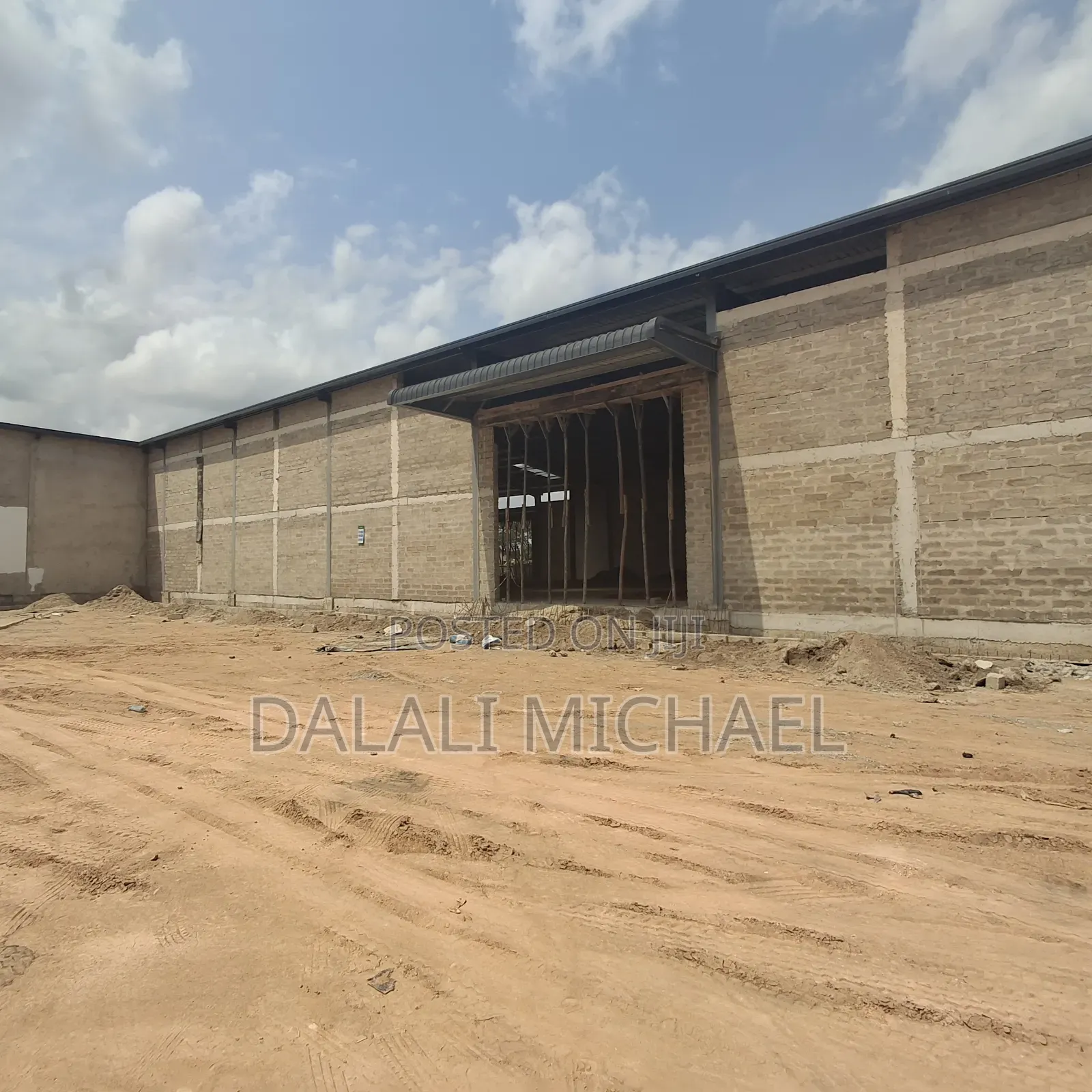 Warehouse for Rent at Tabata