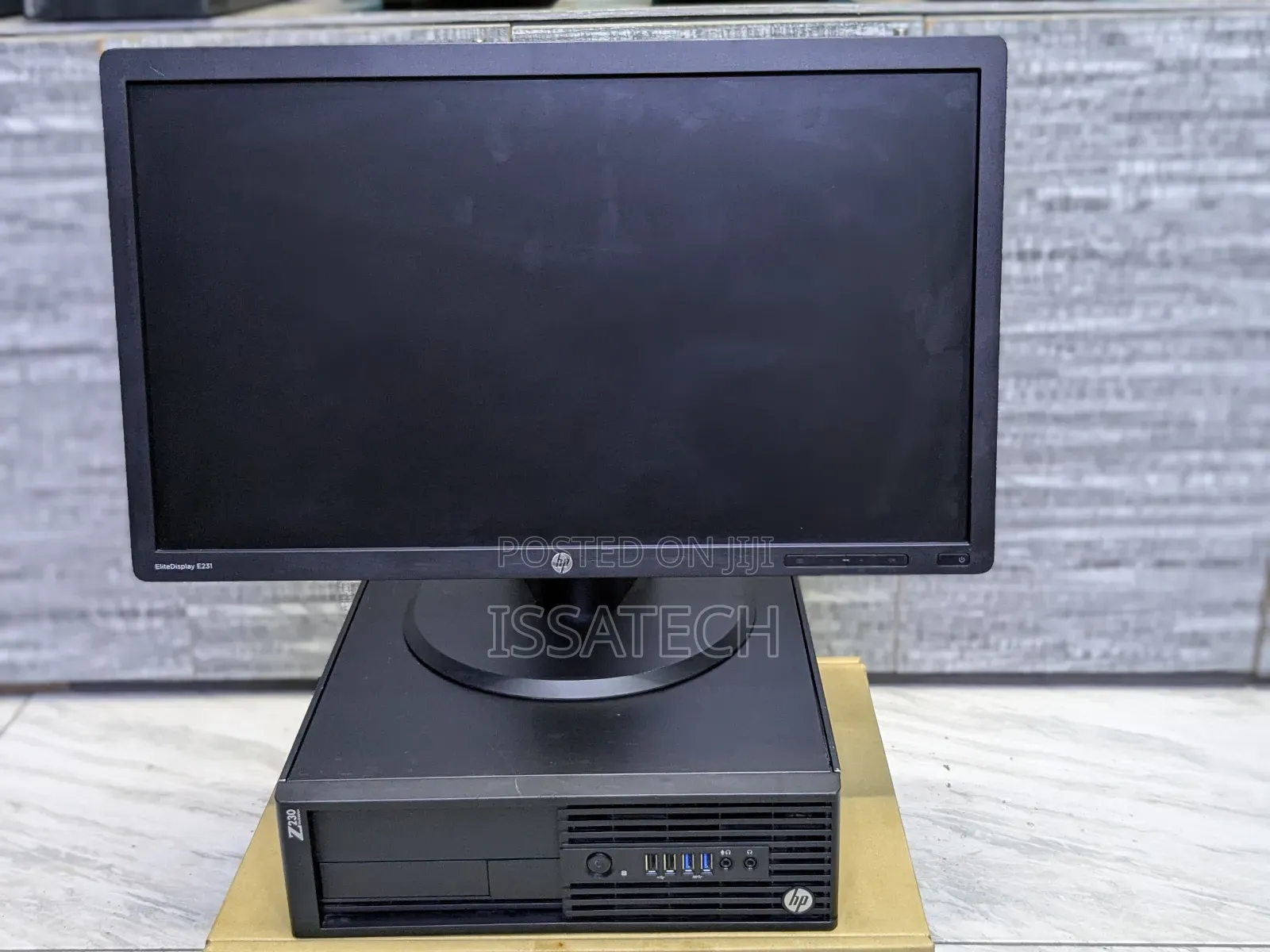 Hp Xeon Z230 Core!5 Ram 4gb HDD 500gb Gpu 2gb