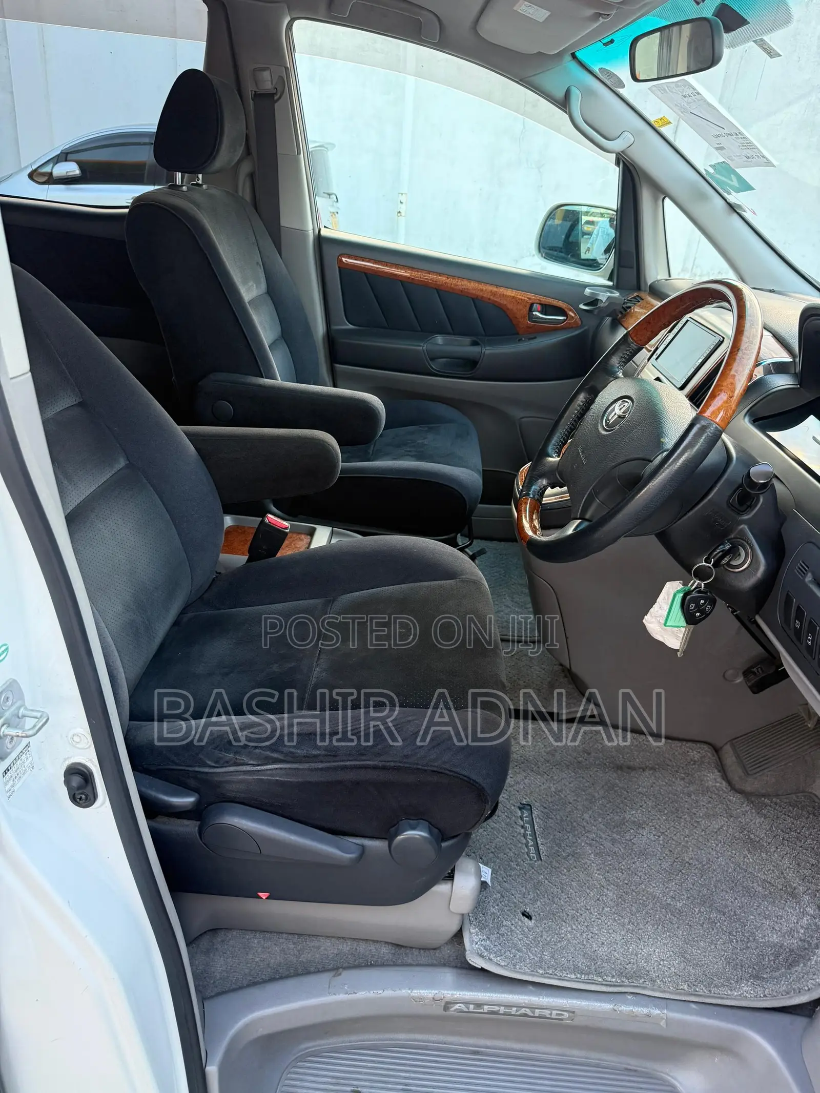 Toyota Alphard 2006 Pearl