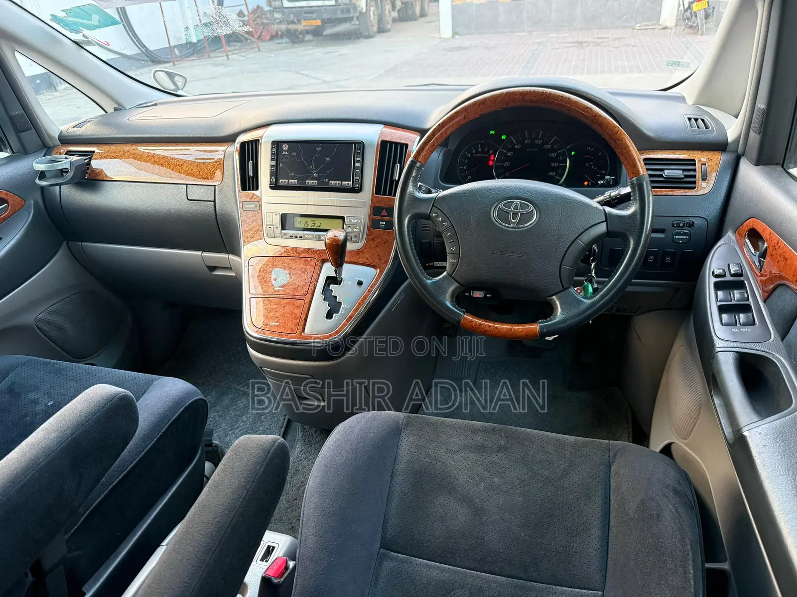 Toyota Alphard 2006 Pearl