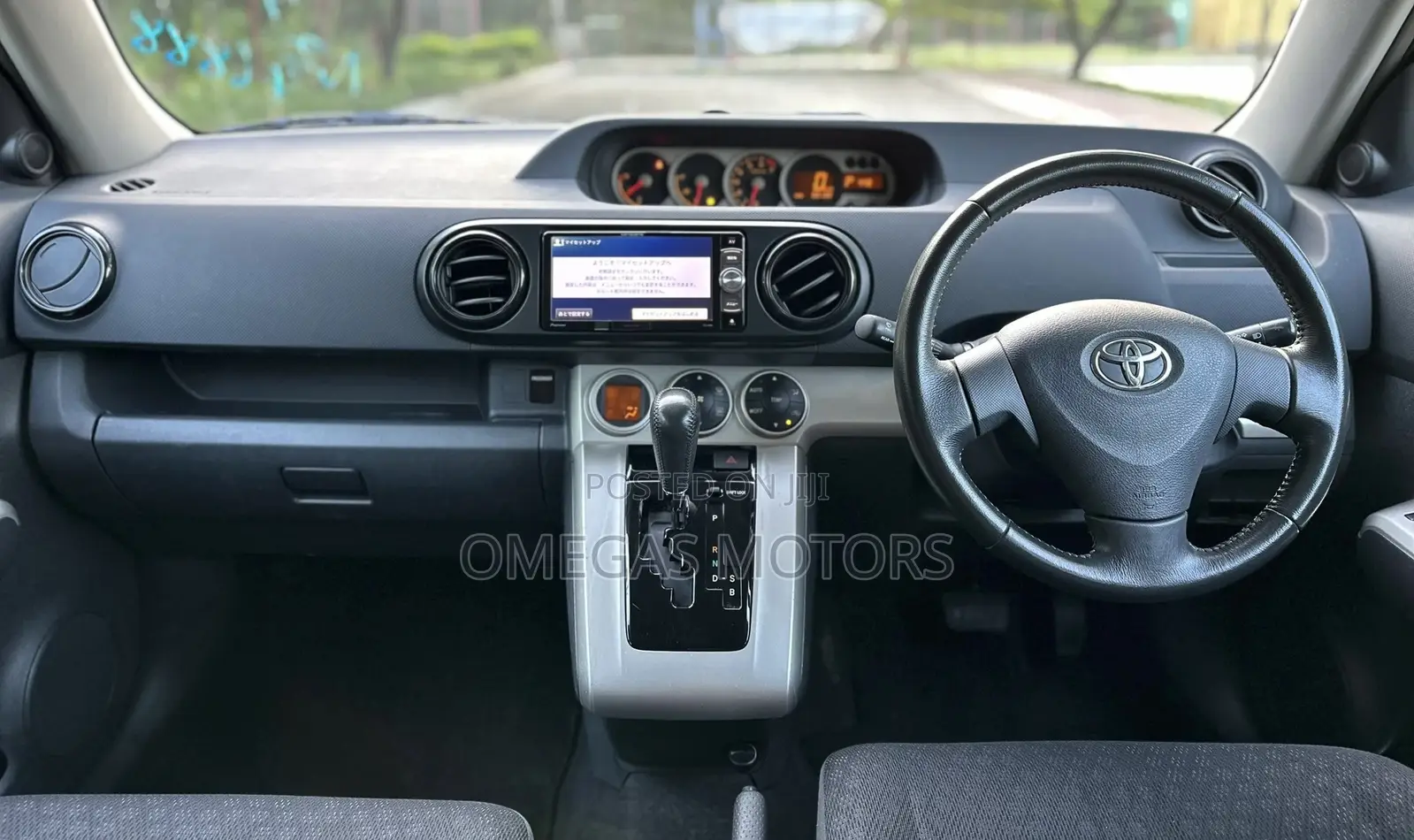 Toyota Corolla Rumion 2008 Black