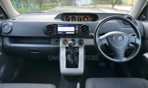 Toyota Corolla Rumion 2008 Black