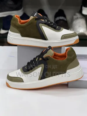 Men's Shoe Sneakers Very Very Amazing With Total Comfort Wearing