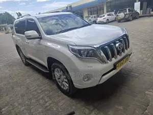 Toyota Land Cruiser Prado 2014 White