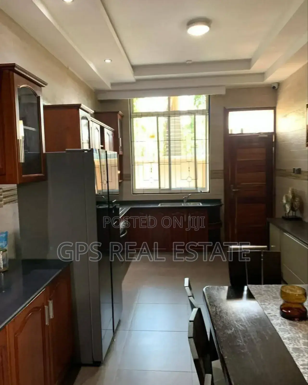 8bdrm House in Mbezi Beach, Kinondoni for sale