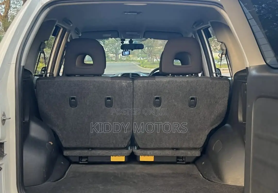 Toyota RAV4 2005