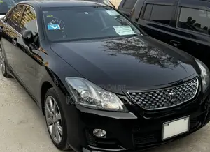 Toyota Crown 2010 Black