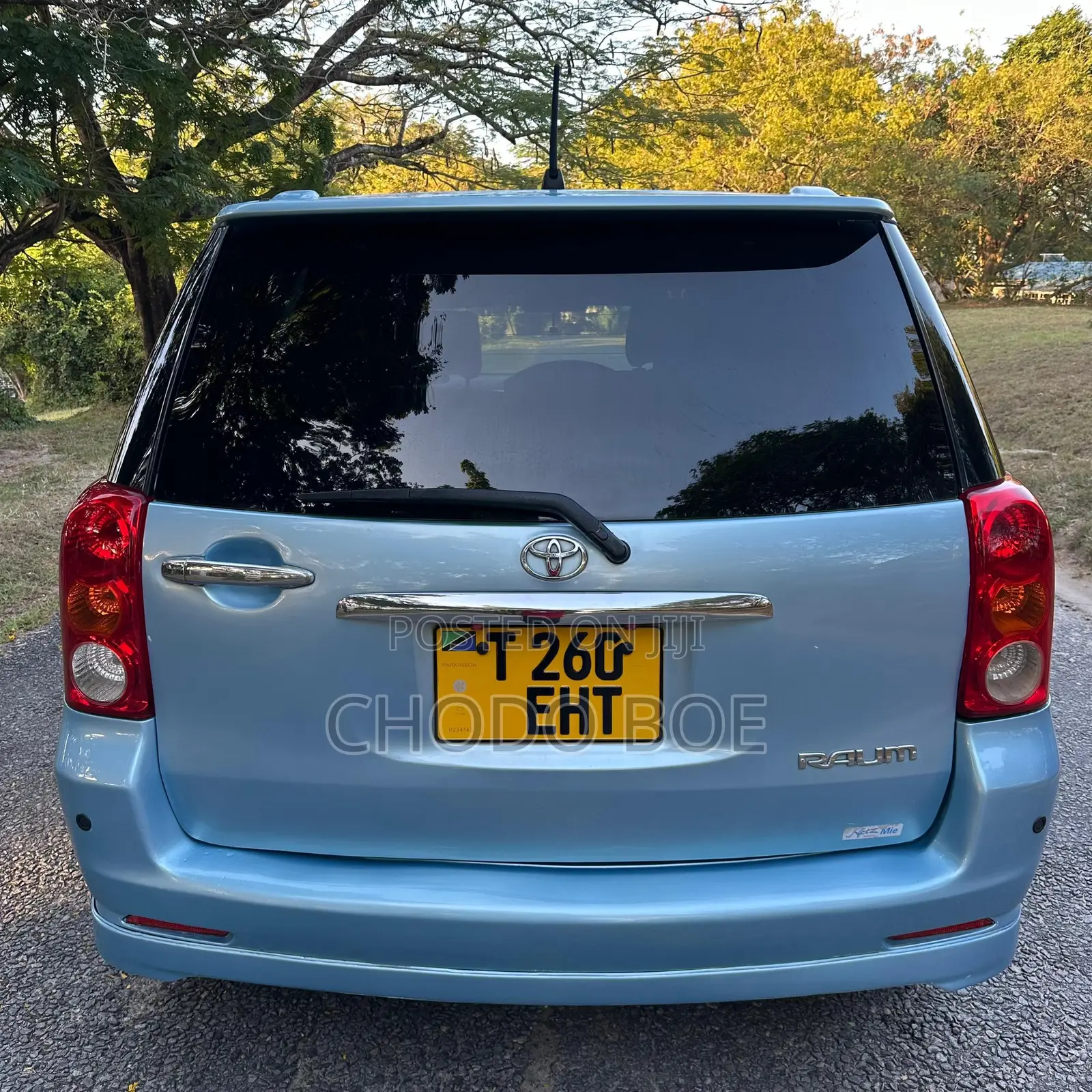 Toyota Raum 2004 Blue