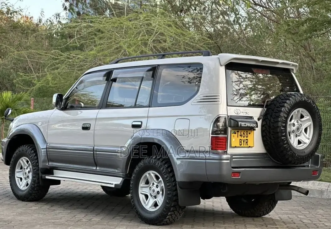 Toyota Land Cruiser Prado 1999 Silver