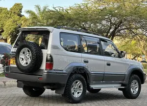 Toyota Land Cruiser Prado 1999 Silver