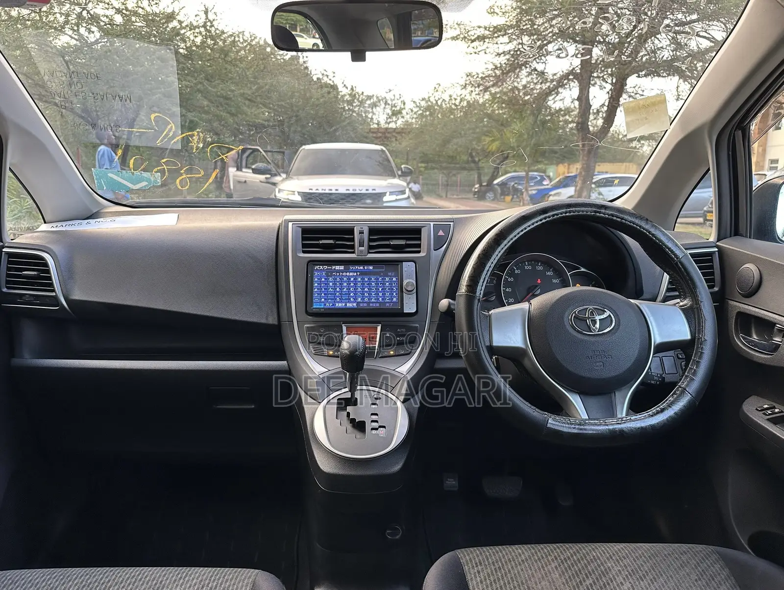 Toyota Ractis 2011 Black