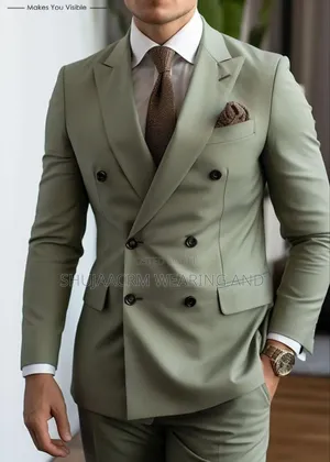 Light Green Sixbutton Suit