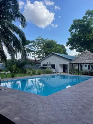 3bdrm House in Ada Estate for rent