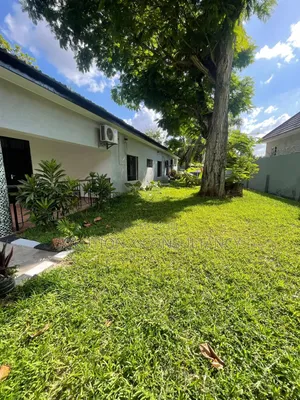 3bdrm House in Ada Estate for rent