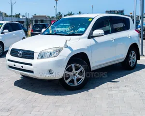 Toyota RAV4 2007 White