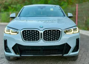 New BMW X4 2023 Blue