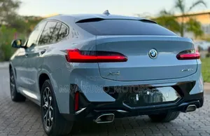 New BMW X4 2023 Blue