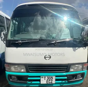 Toyota Coaster 2003 White