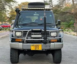 Toyota Land Cruiser Prado 1998 Green