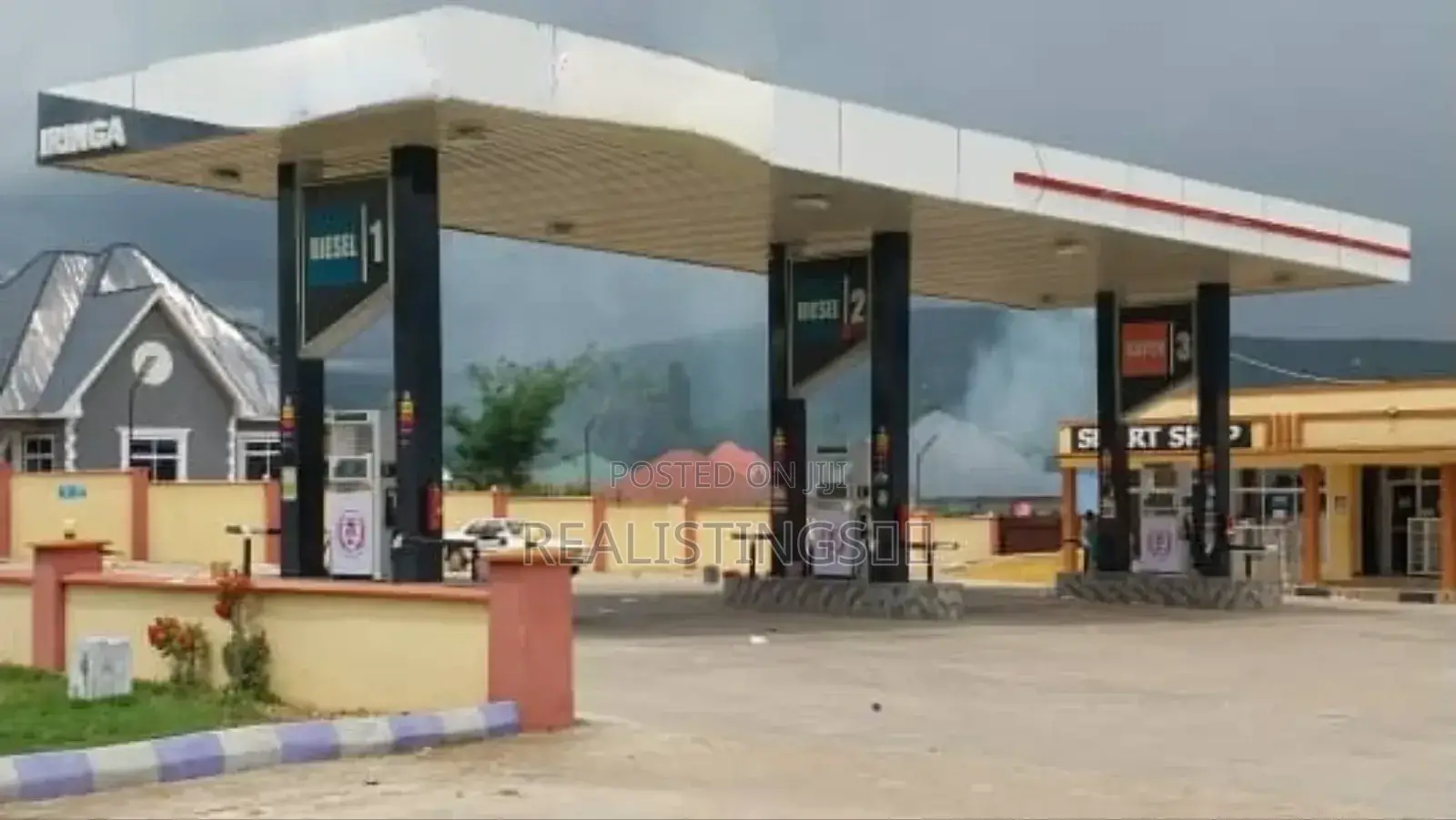 Iringa: Nauza Petrol Station/Sheli Na Viwanja Viwili Vikubwa Kwa Bei 1