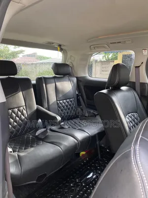 Toyota Vellfire 2010 Black