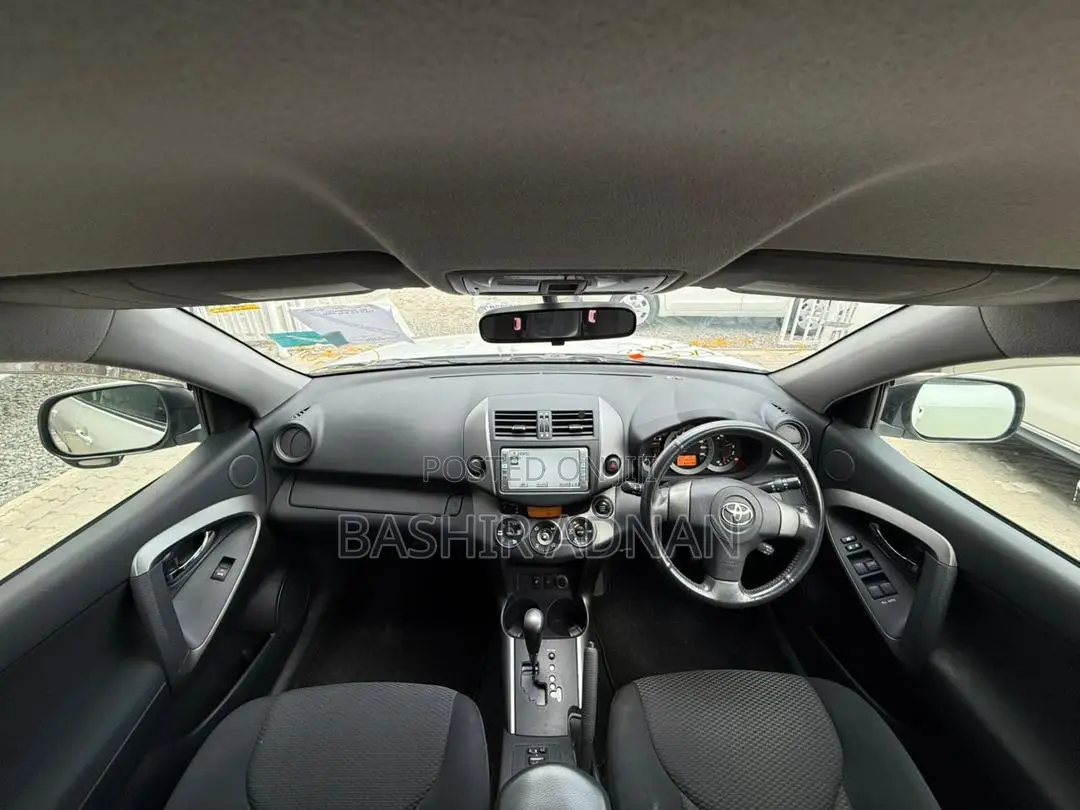 Toyota RAV4 2009 White