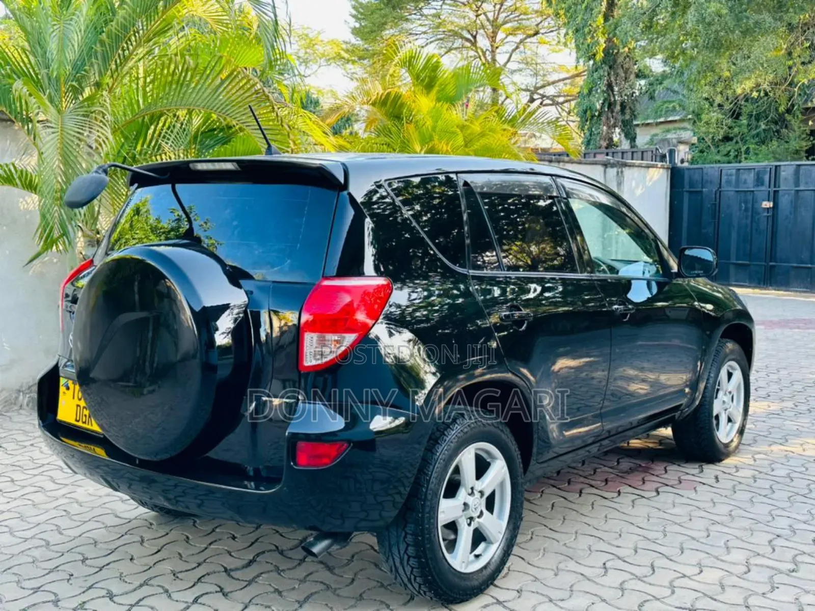 Toyota RAV4 2005 Black