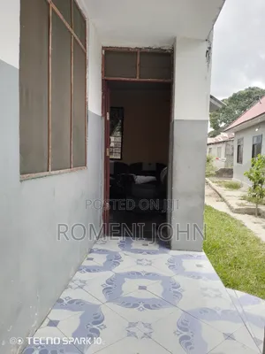 4bdrm House in Tanzania Daresalaam, Ilala for sale