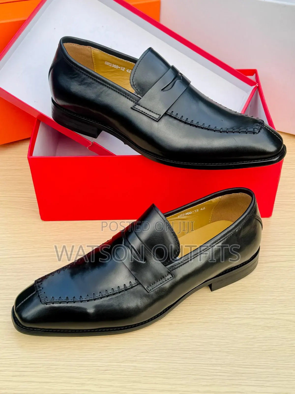 Men's Shoes Very Very Classic and Amazingly Smart or Viatu Vya Kiume