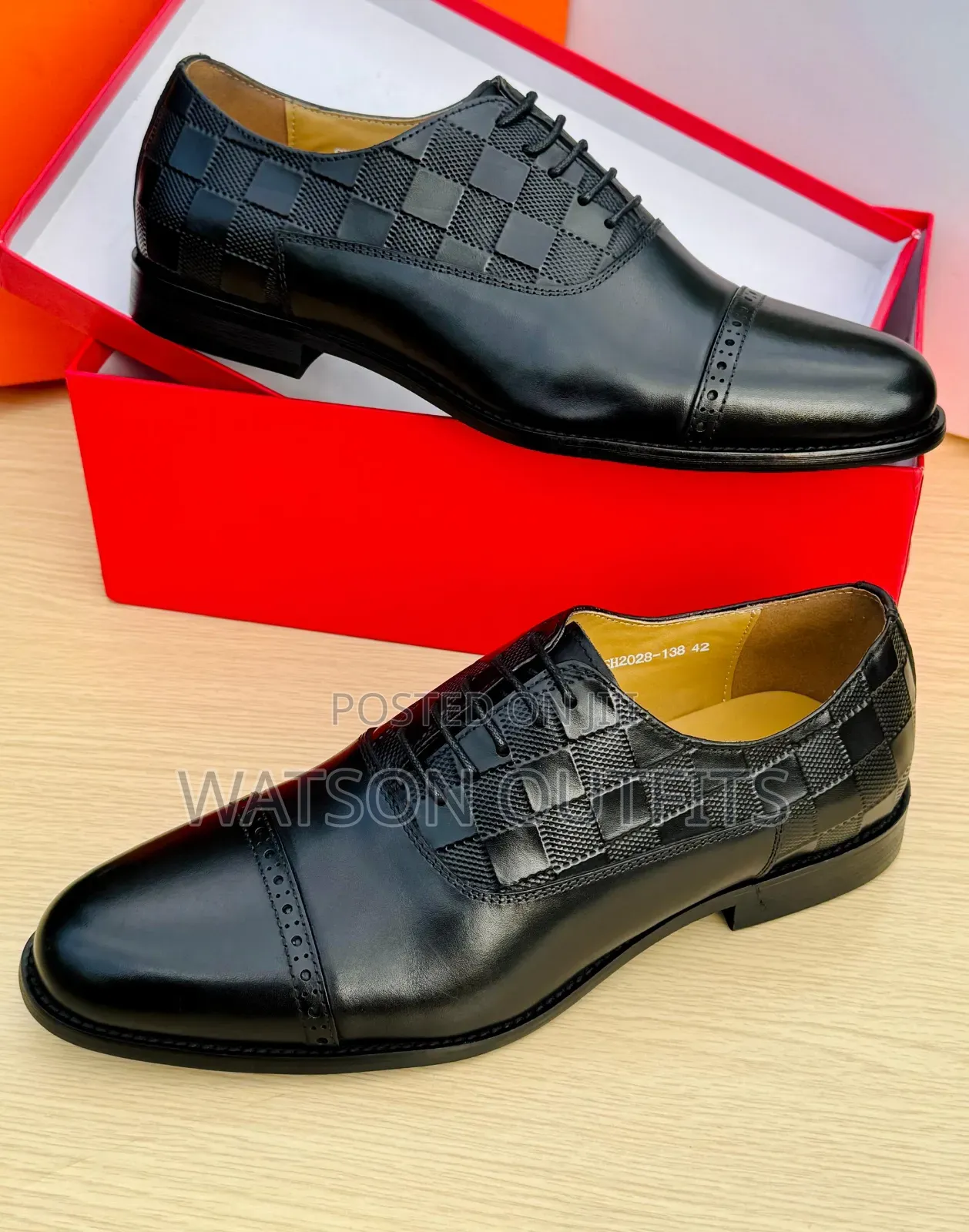 Men's Shoes Very Very Classic and Amazingly Smart or Viatu Vya Kiume
