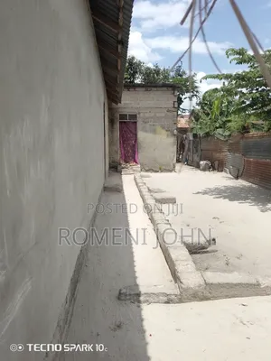 3bdrm House in Tanzania Daresalaam, Ilala for sale