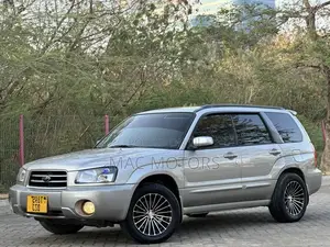 Subaru Forester 2004 Silver