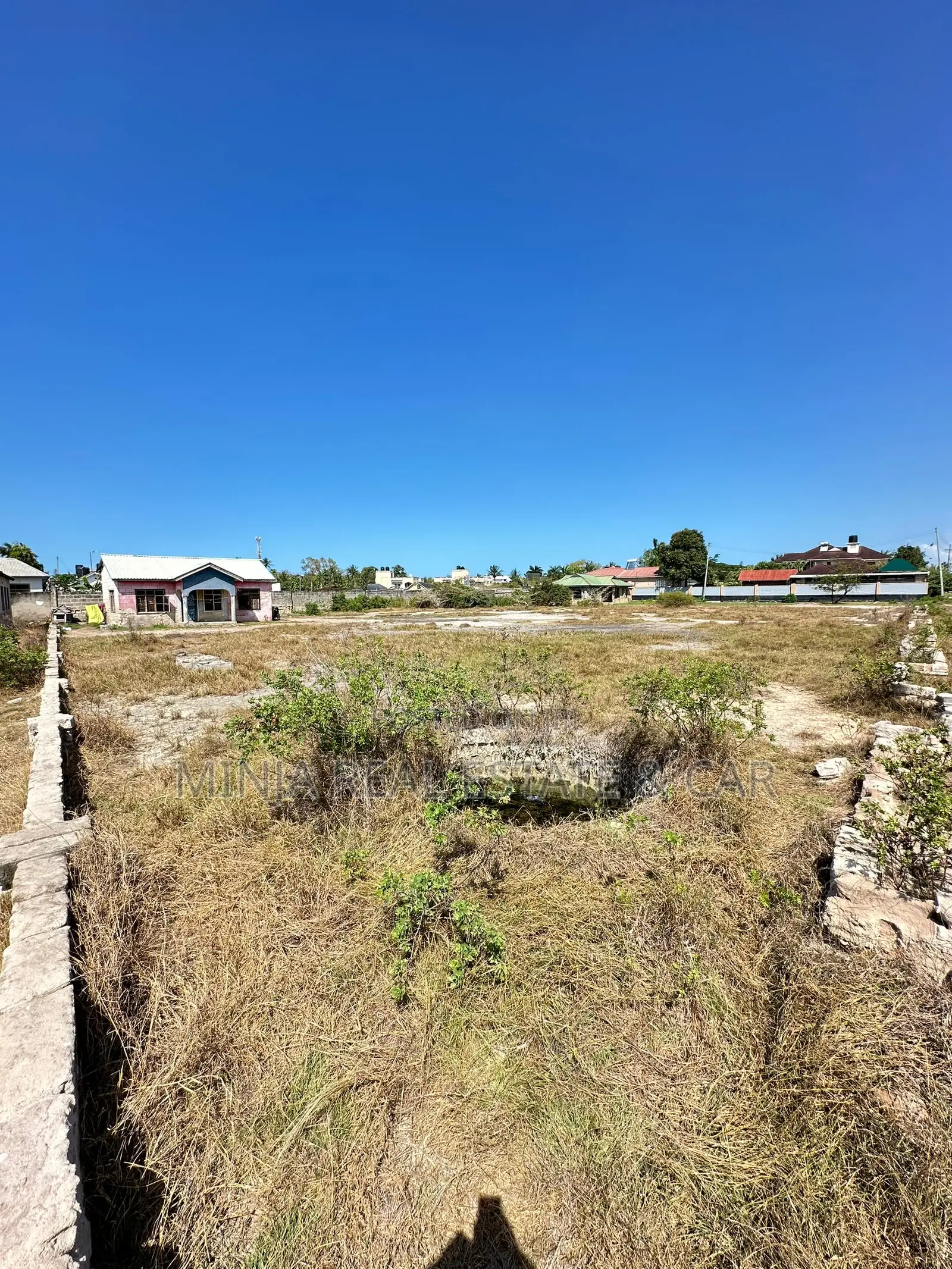 Plot for Sale Bahari Beach